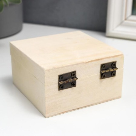 Casket wood for painting square 8x4.5x8 cm-4