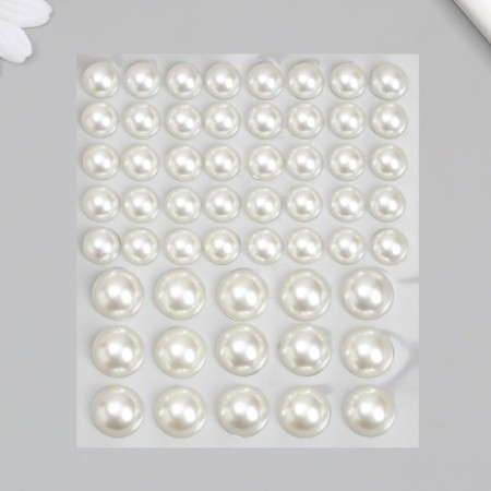 Sticker of plastic rhinestones "Half -dash of different sizes" white 9.5x11 cm-1