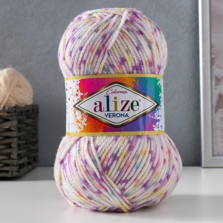 Yarn "Verona" 100% acrylic 210m/100g (7697)