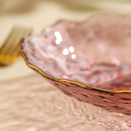 Glass plate "Lotus", d = 20 cm, burgundy color-1