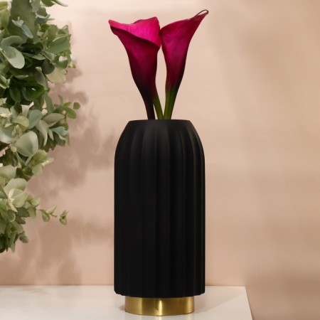 Vase for flowers "Delion" made of black glass 33 x 16 x 16 cm
