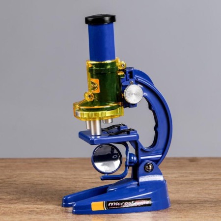 Microscope, increase in an increase of 450x, 200x, 100x, blue-1