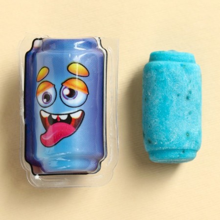 Chewing gum with sour filling "Queen of the dance floor", 1 pc.-2