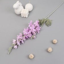 Artificial flowers 