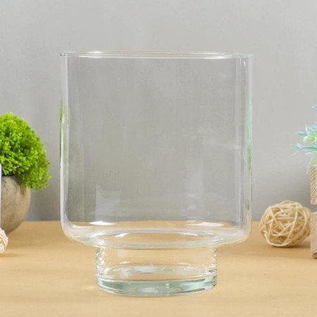 VAZ "Lola" 20x17cm, (the height of the legs 4cm) 1.3l transparent