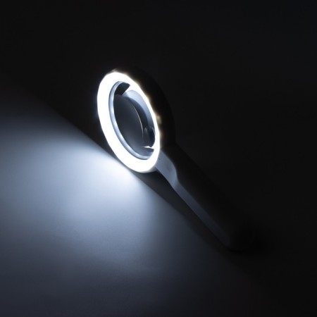 Classic magnesa, 70mm lens, backlight-3