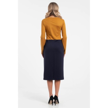 Women's dress, size 50-7
