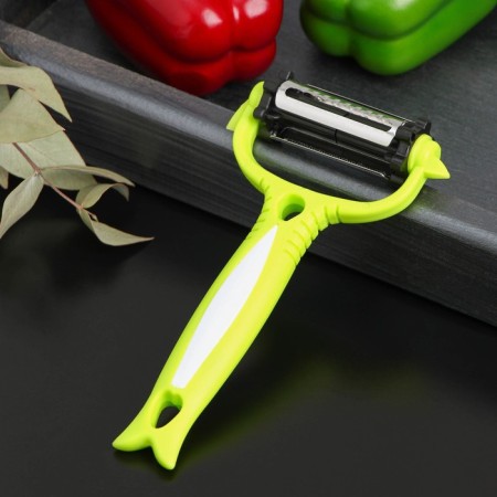 Vegetable cleaning of the shares "Trident", 15 cm, 3 blades, color mix