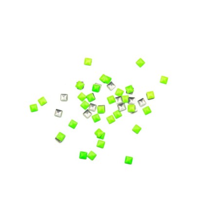 Metal square rhinestones Pole, 3x3, neon green, 50 pcs