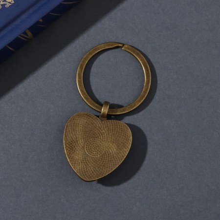 Trick Glass, Metal "Heart. Russia" d = 2.5 cm-2