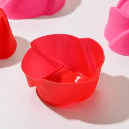 A set of baking shapes “Rose”, silicone, 7 × 3.5 cm, 6 pcs, color mix-3