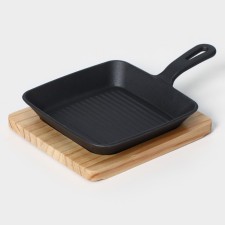 The cast -iron pan “Square. Grill 