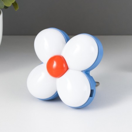 Night Plastic "Chamomile" LED white-blue 8x5x8 cm Risalux
