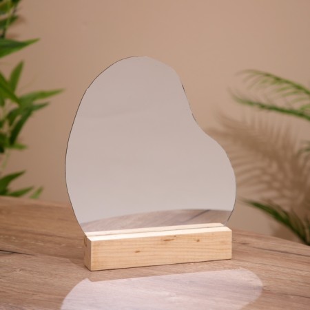 Decor "Mirror" on a stand 24x4.5x27 cm