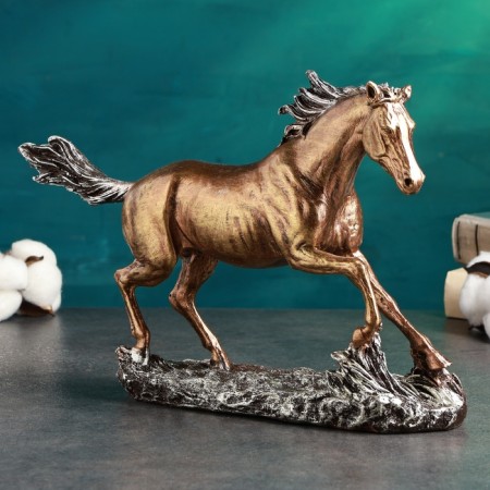 Figure "Running" bronze, 32x22cm