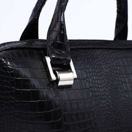 Olivi-sakvoyzh bag on lightning, a long belt, black color-3