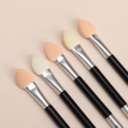 A set of applicators for shadows, with a brush, bilateral, 5 pcs, 7.5 cm, black/silver color-4