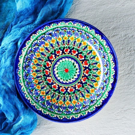 Plate of the Rishtan ceramics "Flowers", 22 cm, blue-6
