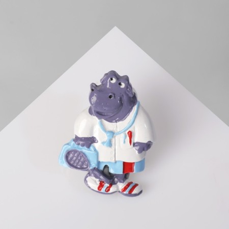 Brooch "Hippo" athlete, color in silver-1