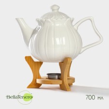 A porcelain teapot on a stand from Bellatenero bamboo 