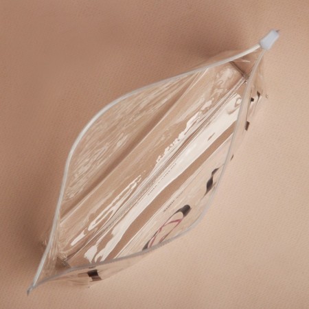 Cosmetic bag from transparent PVC 21 x2 x14 cm "Love"-4