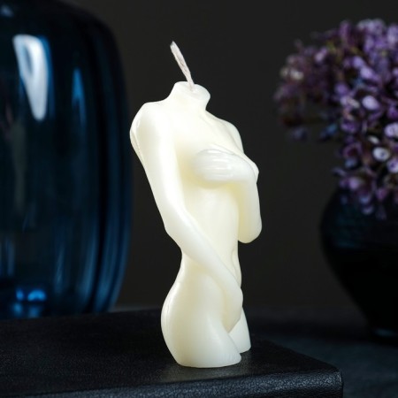 Figure candle "Women's Body No. 2" Milk, 10cm-1