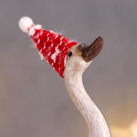 Souvenir Polystone "Lapnoi goose in the New Year's cap" 14x9.3x5.2 cm-4