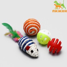 A set of toys for cats: a mouse and balls of sisal and plastic, a mix of flowers