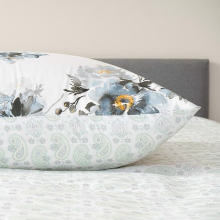 Set 1.5 joint venture: sheet 180x230 cm, blanket 150x220 cm, pillowcase 50x70 cm-3