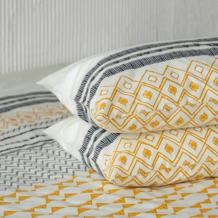 Set of pillowcases "Vent", size 70x70 cm, yellow color, 2 pcs-1