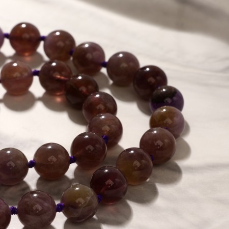 Beads Shar No. 10 through the Amethyst node Dark, 50 cm-1