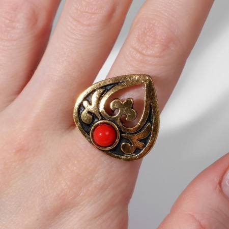 Ring "Ethnic" drop, red color in black gold, dimensionless-2