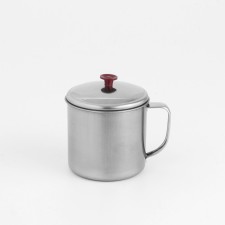A stainless steel mug with a Western lid, 620 ml, chrome color