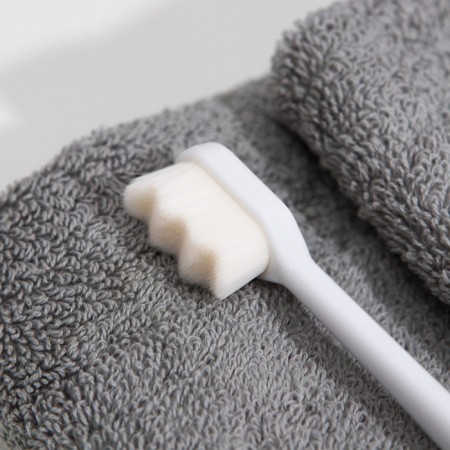 Superjugous toothbrush, 10,000 bristles, ribbed, white-2