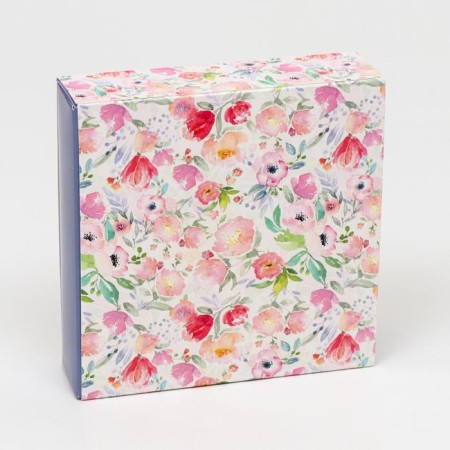 Box for 9 sweets with the shell "Spring" lilac, with a window, 13.7 x 13.7 x 3.5 cm-1