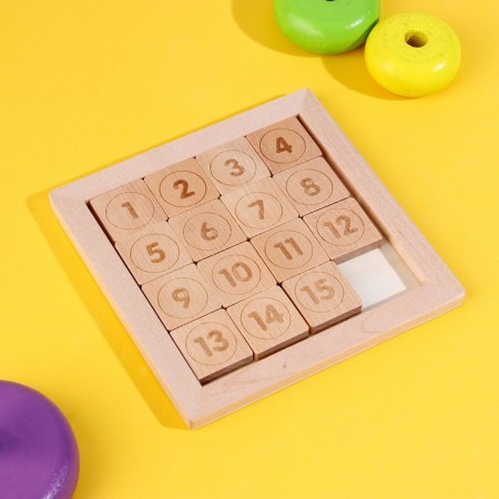 The developmental game "Fifteen" 0.7x12.7x12.7 cm