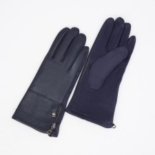 Gloves are female, dimensionless, without insulation, blue color