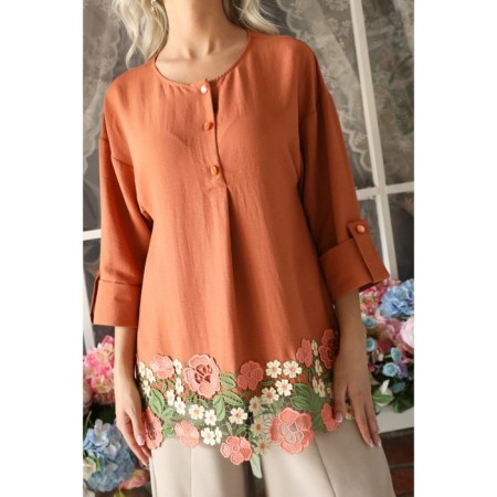 Female blouse, size 42-2
