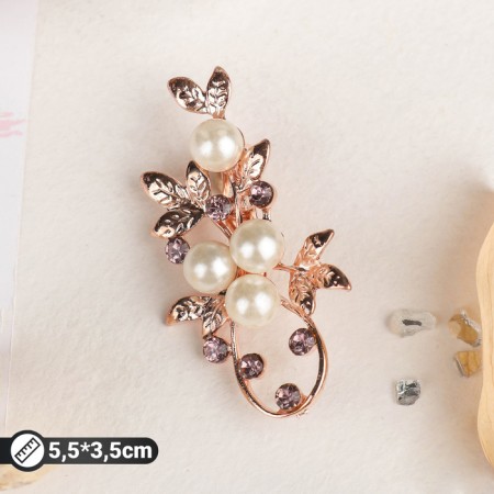 Brooch "Pearl branch" with dew, white-purple color in pink gold