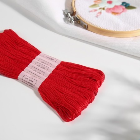 Muline threads, 8 ± 1 m, red color No. 817-1