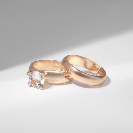 A set of rings 2 pieces of "classic" crystal, white color in gold, dimensionless-1