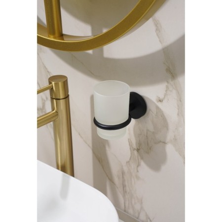 A glass glass glass with a Stölz Loft Basic Stolz holder, black color-1
