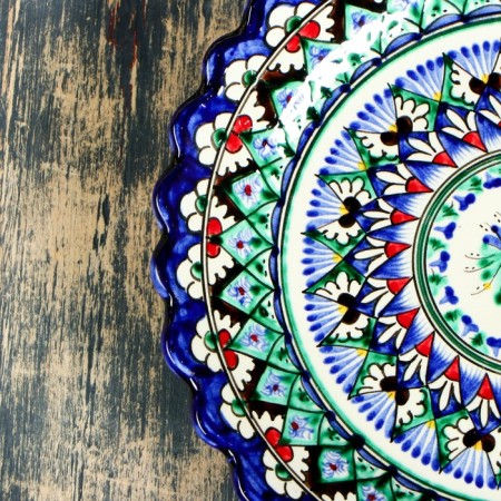 Plate of the Rishtan ceramics "Flowers", blue, embossed, 23 cm-2