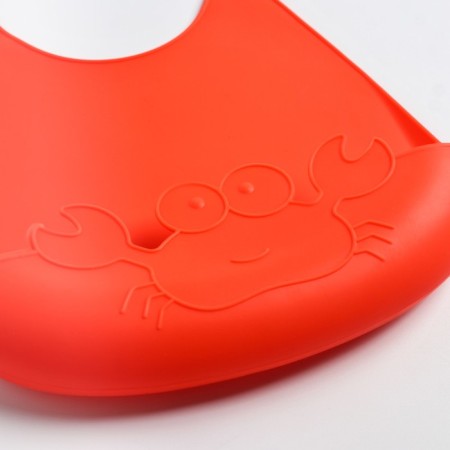 Bibslate for feeding children, silicone, "crab", with a pocket-3