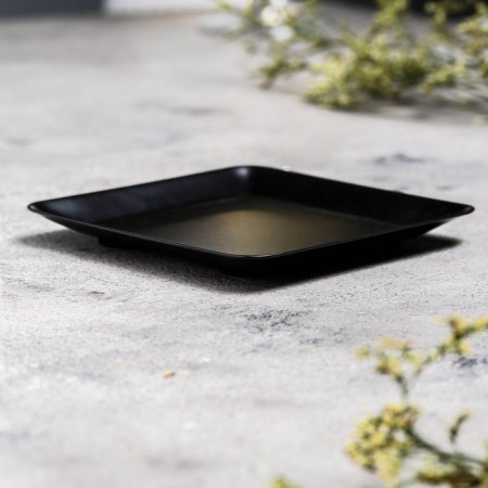 Summary Metal "plate", 10x10x1.1 cm, black-1