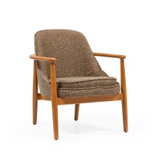 Warm Vibes living room chair, beech frame, polyester fabric, olive khaki color