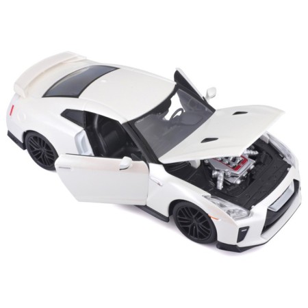 BBURAGO Nissan GT-R 2017, Die-Cast, 1:24, opening doors, white color-2