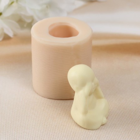 Silicone Mold "Little Buddha 3" 2.5x3x4 cm-1
