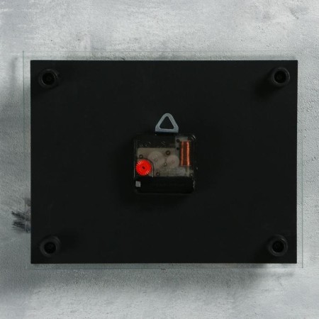 Watch wall, interior "bear", 20 x 26 cm-2