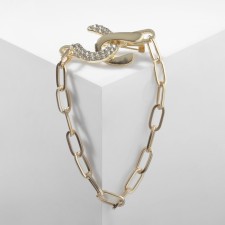 Brooch 